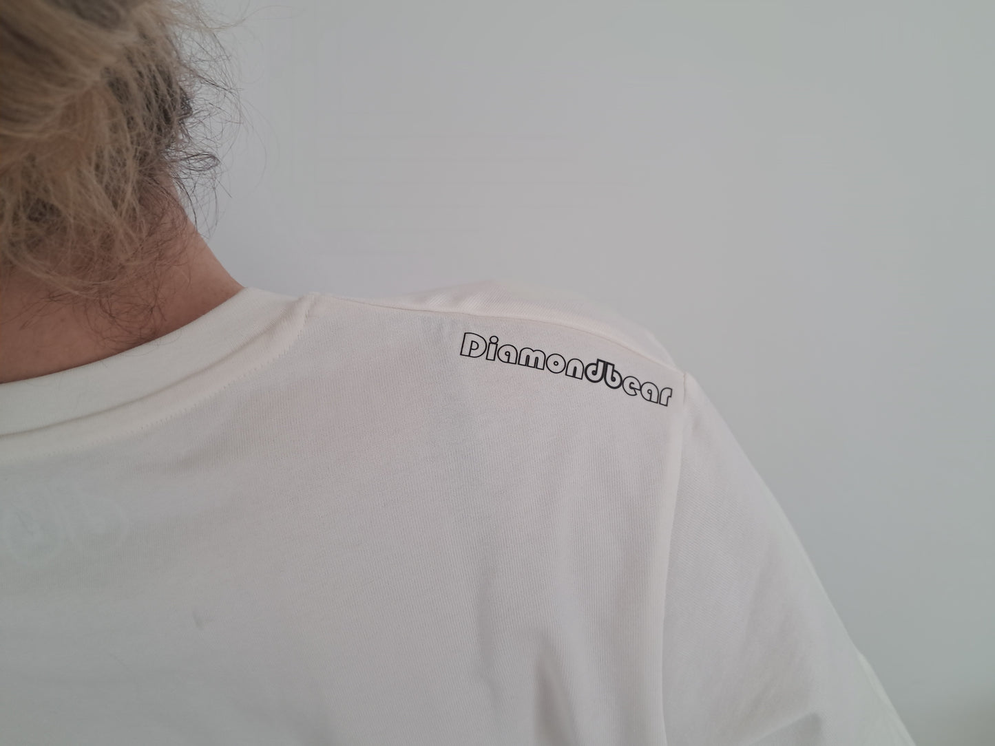 Women's Relaxed Fit T-SHIRT