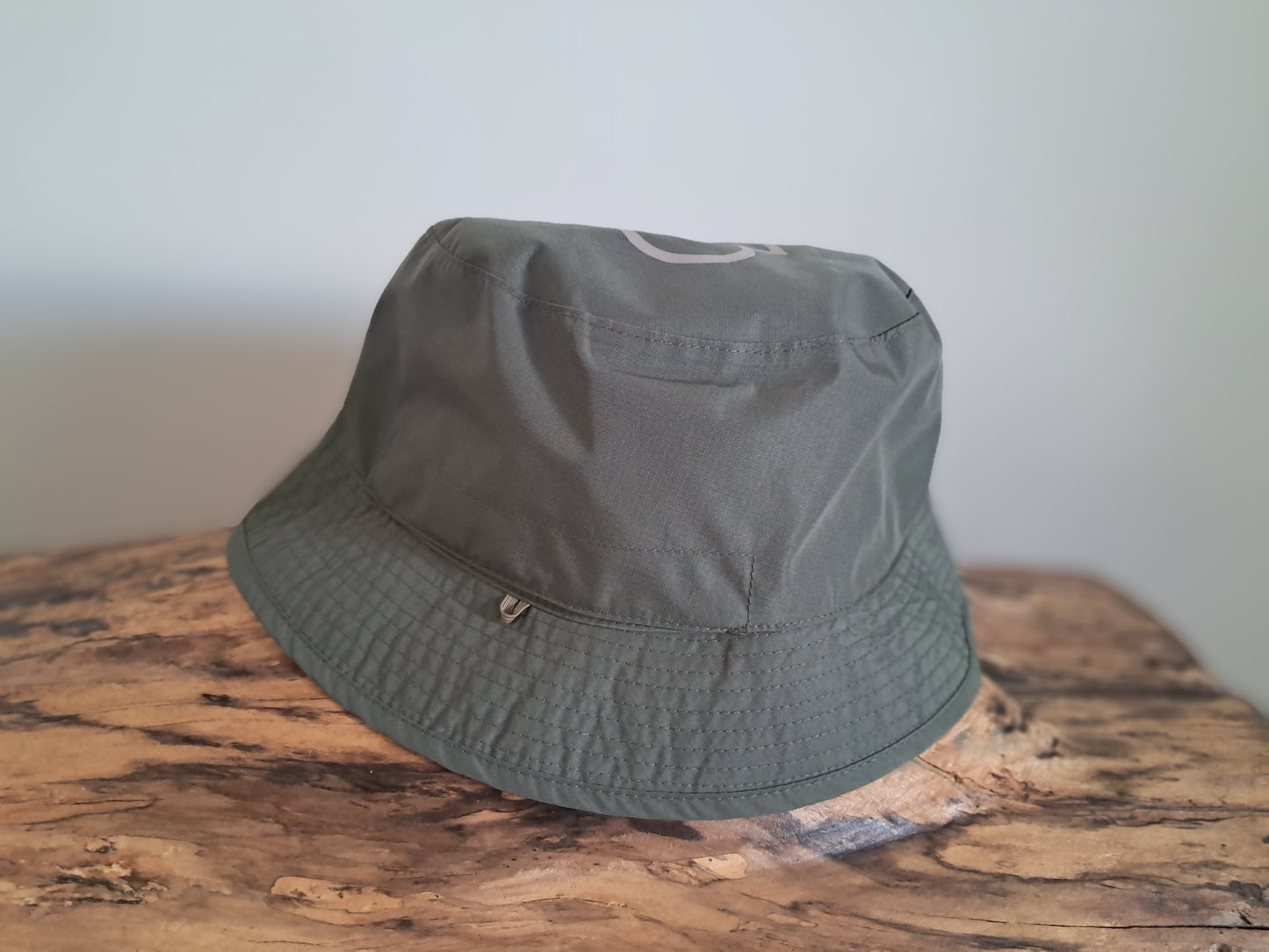 BOB Water-Repellent Olive / Light Olive