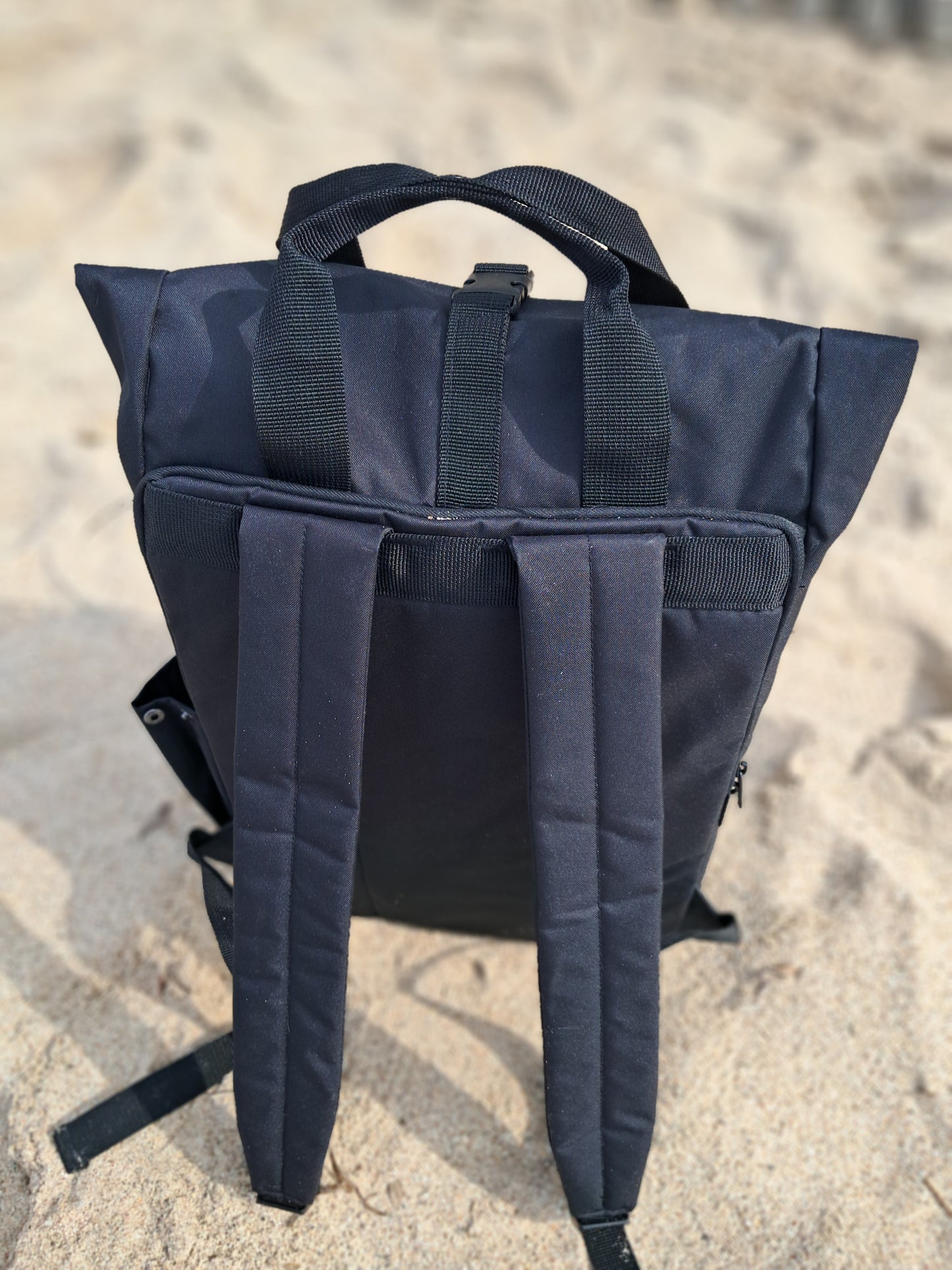 BACKPACK Handle Roll